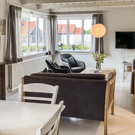 4 Bedroom Beautiful In Semesterbostad Skagen