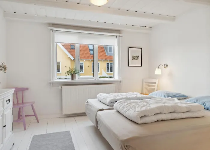 Σπίτι διακοπών 4 Bedroom Beautiful In